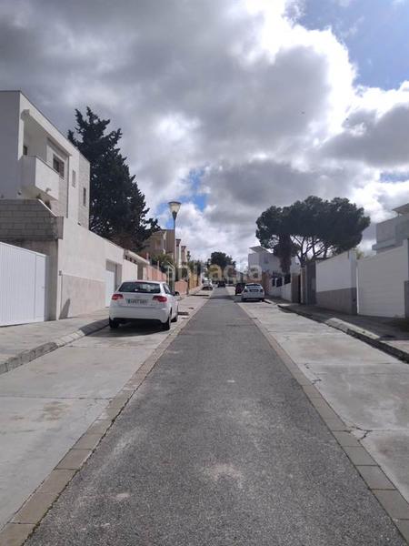 Foto 6b98e15d-aa82-47c2-9ce6-8fc6a1b3b2e9. Casa a Los Molinos Alcalá de Guadaira