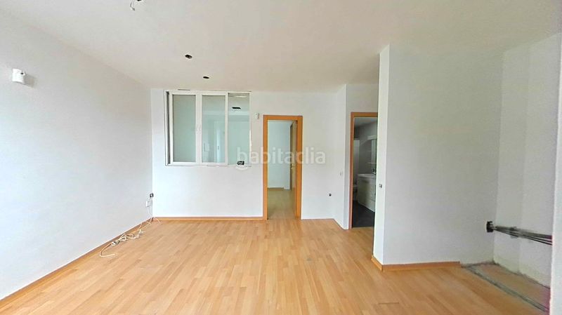 Foto 252f289c-5efd-4ff6-b2a6-3c8b056b9d35. Pis a Orcasitas Madrid