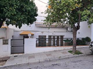 Casa adossada  Independencia de la