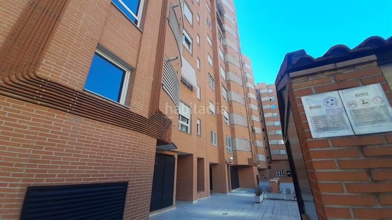 Foto 3310c579-8e81-4ac0-9952-ae5caa7d88a1. Piso en Abrantes Madrid