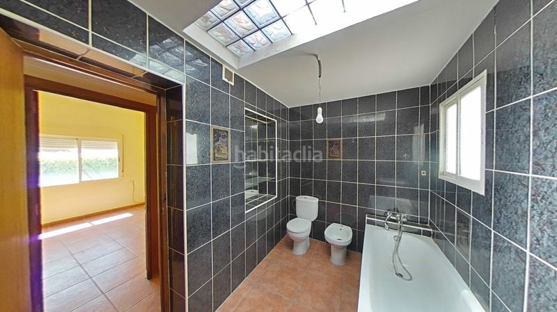 Foto 8deb31a7-81f9-42d6-b71d-2498b4b8f35f. Casa adossada a Cantoria