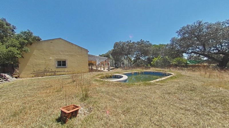Foto f7056be8-0f87-464b-adba-e19a0b893da4. Casa amb aparcament piscina a pedanías de Badajoz Badajoz