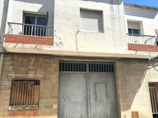 Local commercial  Verge de la consolacio
