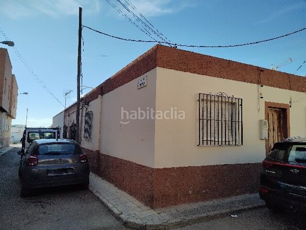 Foto b694259c-eb72-4d17-b1c1-14070b49a571. Casa a La Cañada de San Urbano Almería