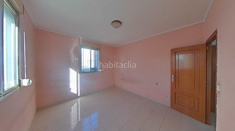 Foto 477e770f-d774-4799-8ea7-dcce639e18c4. Pis a Almoines