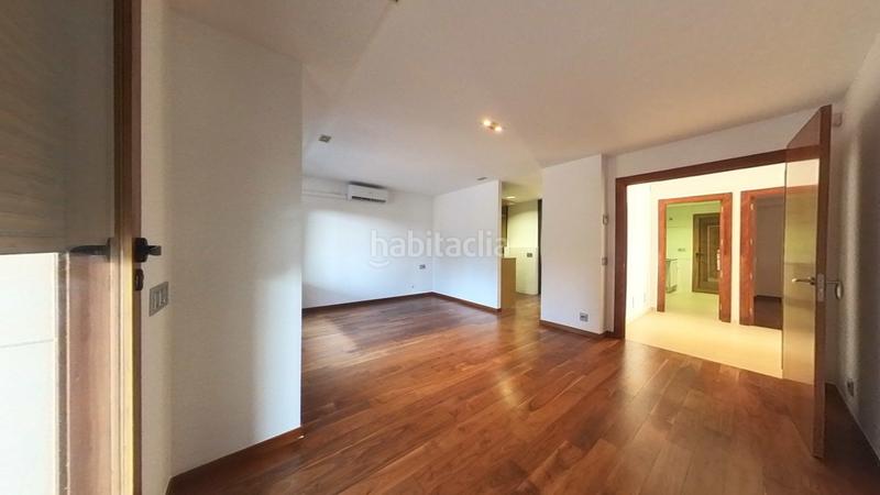 Foto aaedc891-83ec-4024-abc4-eef482f64b20. Chalet with heating pool in Cumbres de Calicanto Torrent