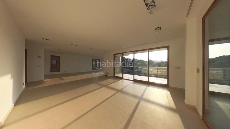 Foto ebc07970-fa26-4930-8dbc-d72b7cf86aca. Chalet with heating pool in Cumbres de Calicanto Torrent