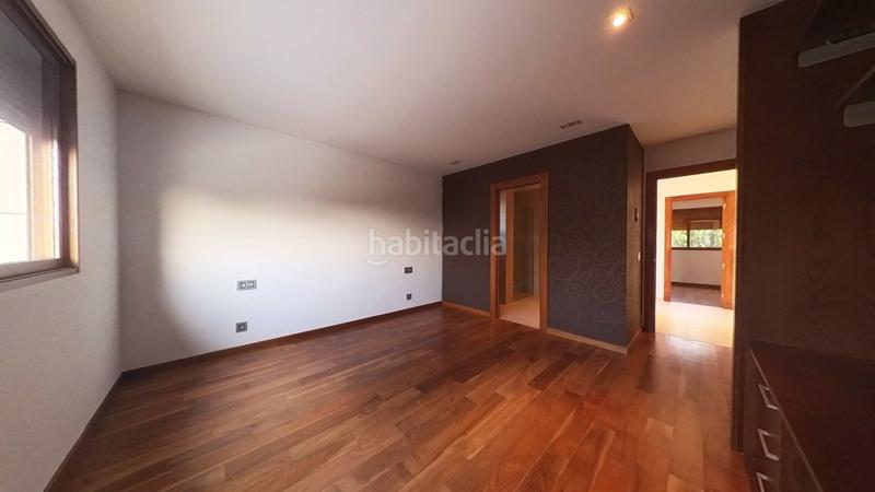 Foto 95eb8c84-dd53-466a-be83-d07dcdceac59. Chalet en Cumbres de Calicanto Torrent