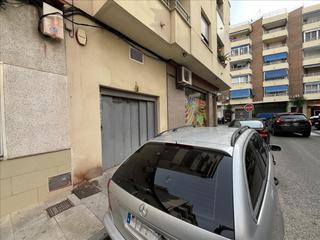 Posto auto in San Pedro