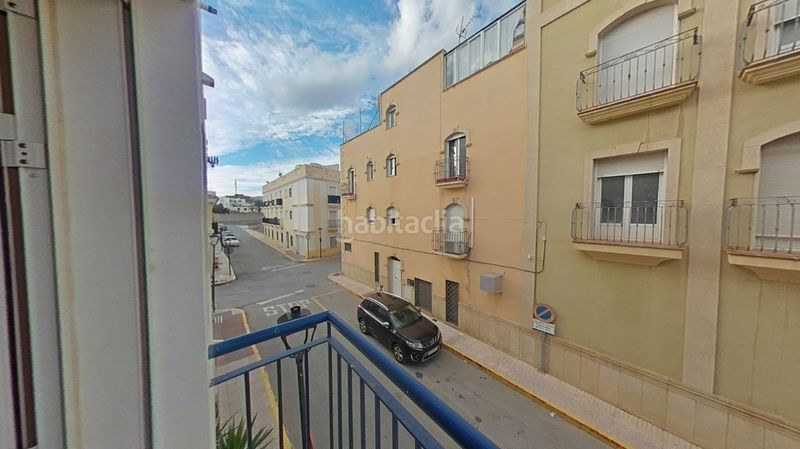Foto 302e73c3-3243-4d18-97d8-f68f7e47e065. Piso en Turre