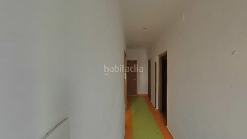 Foto 1ff91113-86d9-4e05-aed7-0bc7e5a392c3. Casa in La Felguera Langreo