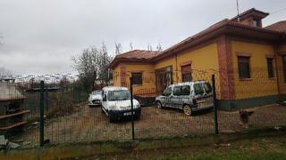 Maison  Leon