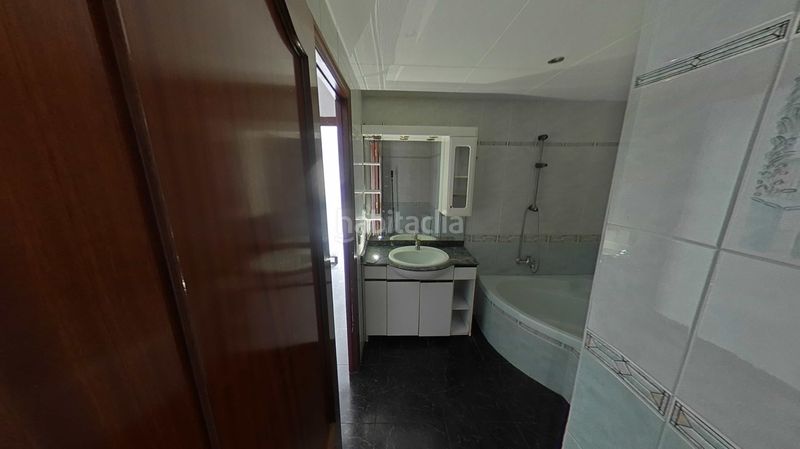 Foto 022a9d20-9ac5-48f1-be9a-fa27916c7a4b. Piso en Centre Reus
