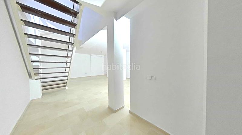 Foto a68cbbbe-b6d2-463f-a643-7793e5c87341. Locale commerciale in Mairena del Alcor