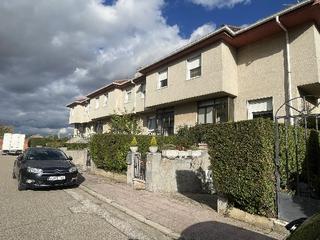 House in Grupo San Roque