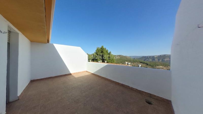 Foto 048a9dde-4f2e-459c-bcbe-15262d3b40b4. Duplex dans Yeste