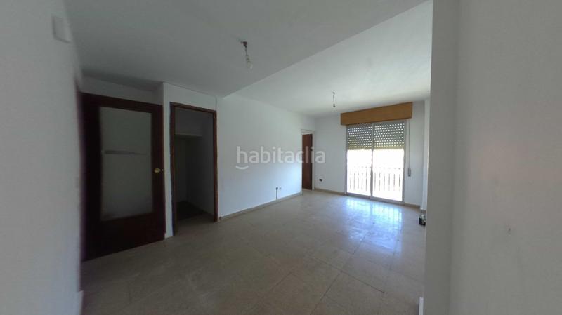 Foto e5ddd6cf-a680-4801-a8c4-a0995085e166. Duplex dans Yeste
