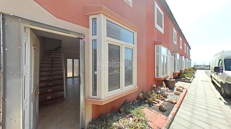 Foto 475e5374-45e9-412f-8fd9-52f6846490bf. Casa adosada en Caleta de Fuste Antigua