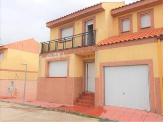 Casa adossada a Hormigos