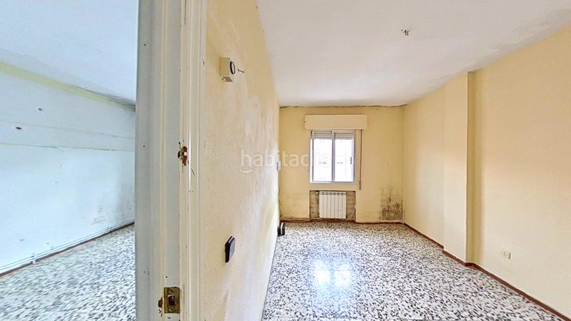Foto 5a6f9396-56de-46a2-90ad-66a0ea5670cc. Appartamento con riscaldamento in Reyes Parla