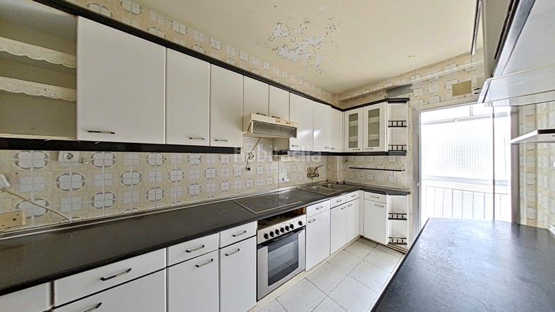 Foto ba480f6b-81f1-4a9c-a7c5-46a2e5b19ccd. Appartamento con riscaldamento in Reyes Parla