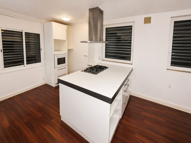 Foto 3ae82098-8309-476b-b085-6c36a8322b50. Casa amb aparcament piscina a Olesa de Bonesvalls