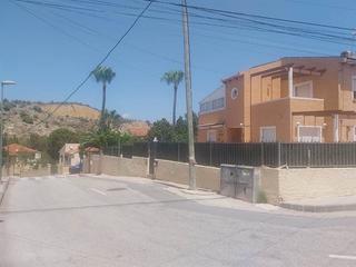 Piccolo appartamento  Cl serra montcabrer,1 esc:2 pl:0 pt:01 nucia, la (alicante)