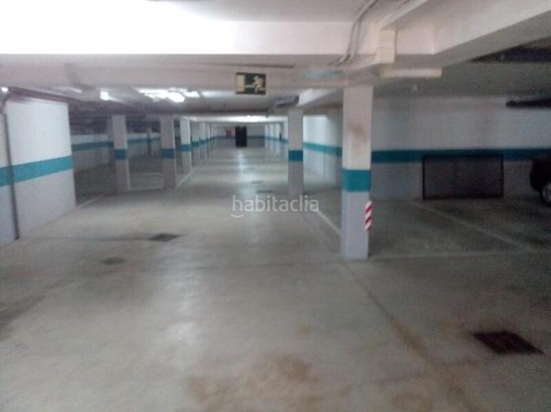 Foto ec953ff6-81b7-48e7-9d33-67b93d71b4b7. Parking coche en Roda San Javier