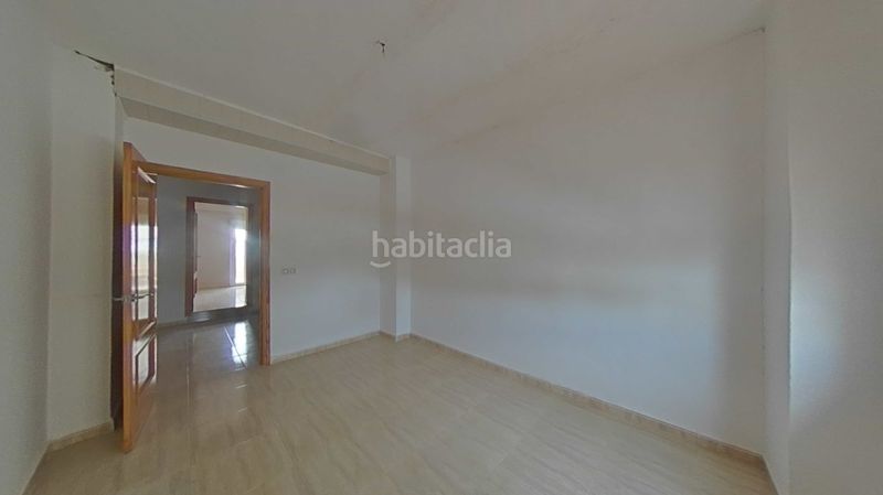 Foto 6b70ca22-5f88-4c5b-bd0d-6fd9ccbc43a4. Chalet with parking in Arjona