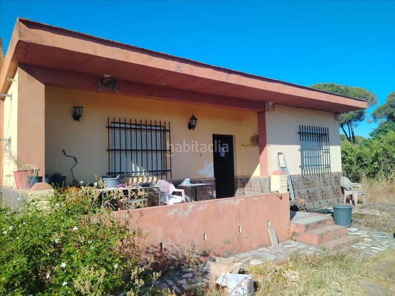 Foto 50b1284c-4b13-43e2-a08c-bb3f6db48dff. Casa amb aparcament a Bonares