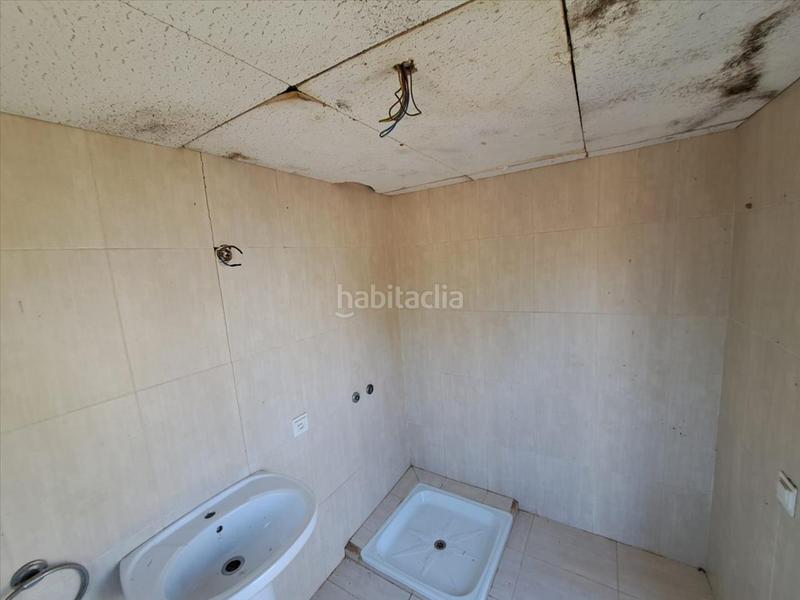 Foto 5c947ab3-934c-44f3-b6ad-f8307cd54e3d. Casa amb aparcament a Bonares