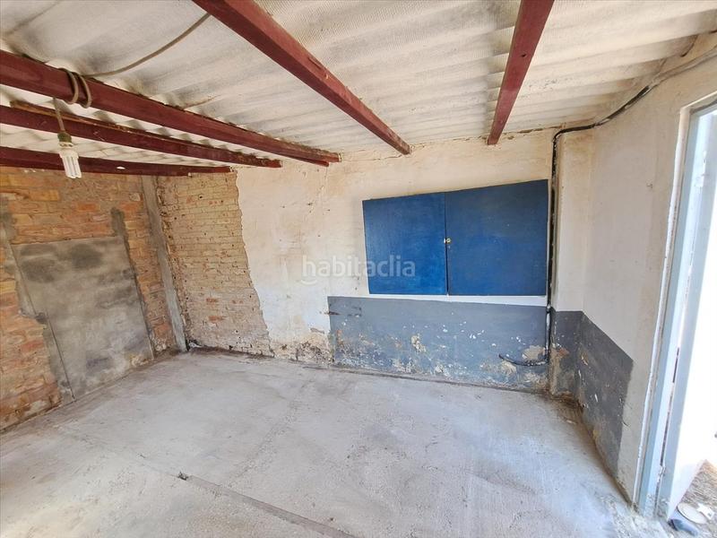 Foto 660d9372-f2b3-4c2f-9ab8-8493e70d4fbb. Casa amb aparcament a Bonares