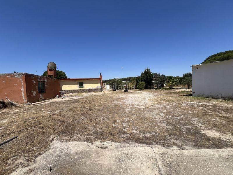 Foto d7d2cea2-b705-4e4c-af2f-6ff8c4582afc. Casa amb aparcament a Bonares