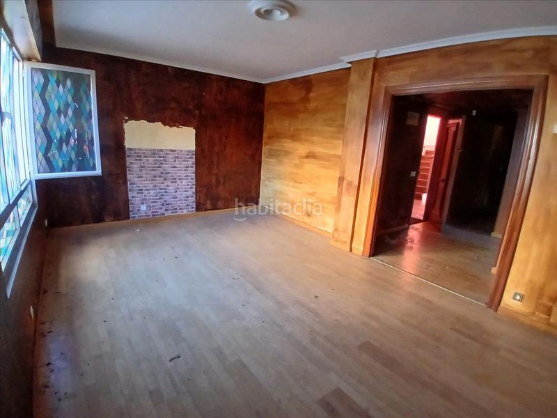 Foto 519f8c87-1bc4-4fa0-9c39-6ad0d92a7c3a. Piso en Robla (La)