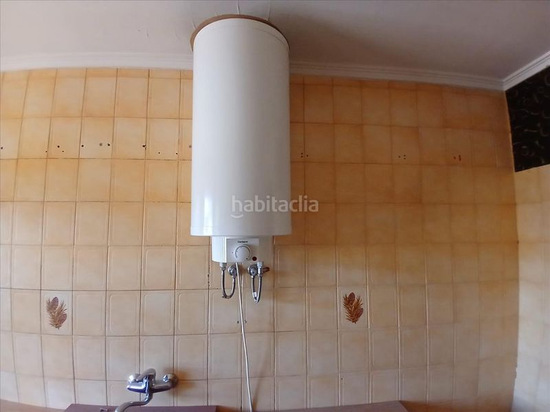 Foto a7f8e5ba-2d2f-46c8-bc16-86c46a3d210a. Piso en Robla (La)
