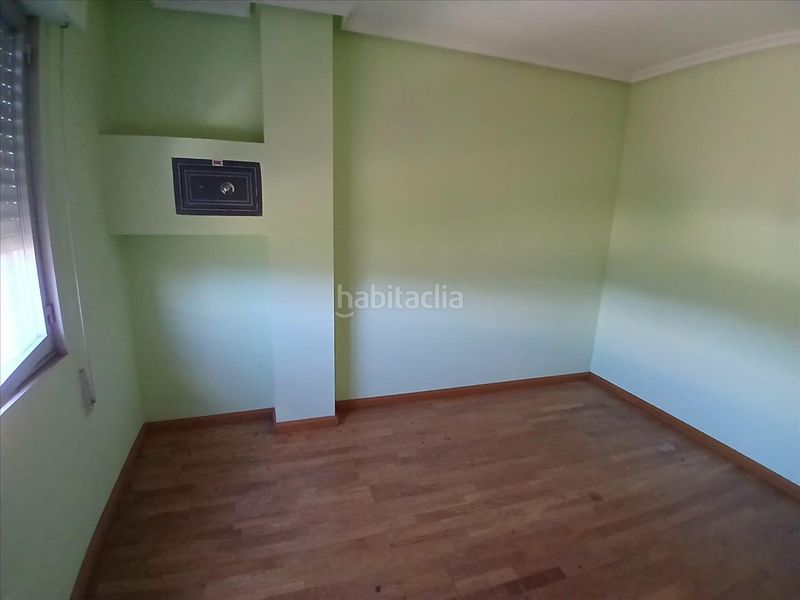 Foto ca732f15-589a-42a3-ac06-aa4c500fd7f3. Piso en Robla (La)