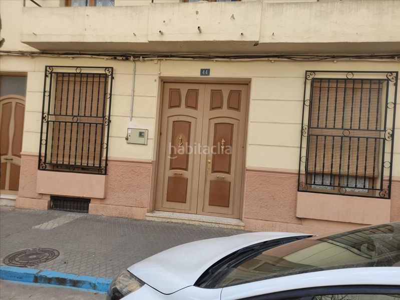 Foto a68e7fee-1f00-4386-aec3-998693dd0c70. Pis a Almansa