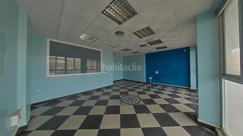 Foto 3dfac8db-a9ca-44a2-8f4e-8c7275924679. Oficina a El Parador de las Hortichuelas Roquetas de Mar