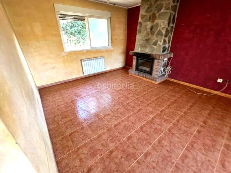 Foto 7c867446-ad88-4e3d-95c1-75d658414261. Maison avec chauffage parking dans Fuentenovilla