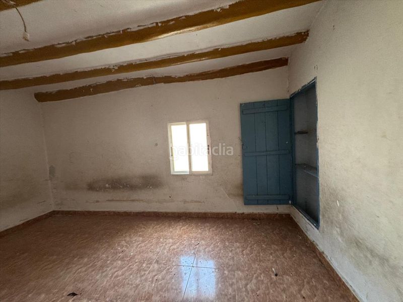 Foto 22fd0585-9861-4774-aca2-1f92d9fbe9cf. Casa adossada a Lumpiaque