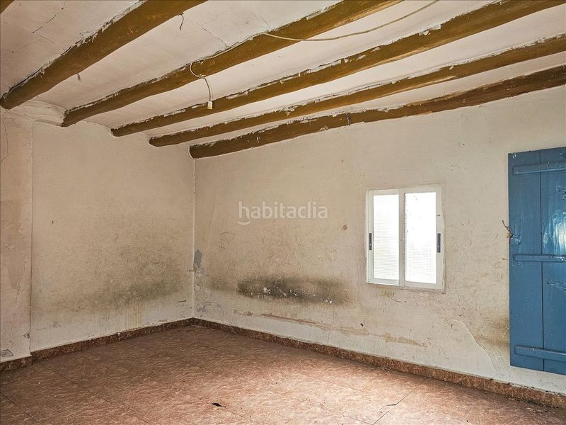 Foto f74a9e23-4fd7-4ea3-ac65-44d01e79ec1e. Casa adossada a Lumpiaque