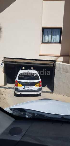 Foto 2dc41782-5ea1-4821-957c-87a1be5eabce. Car parking in Roda San Javier