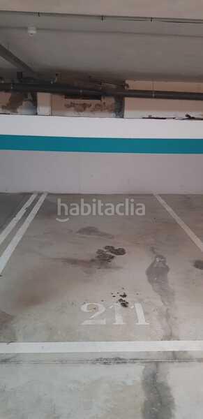 Foto 0069fd39-ea78-4ace-95ed-a619a9ba67d5. Parking voiture dans Roda San Javier