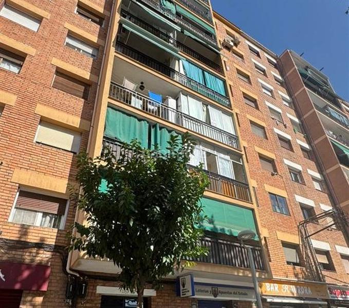 Foto 7d7c3388-3d3a-4cf3-b70e-0dc22ff7dfb7. Appartement dans Llefià Badalona