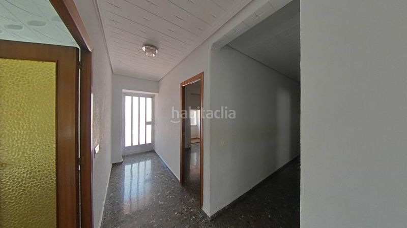 Foto d21b748f-f428-4176-9218-d8e72703b139. Casa a Vilamarxant
