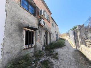 Casa adossada  Las pullas