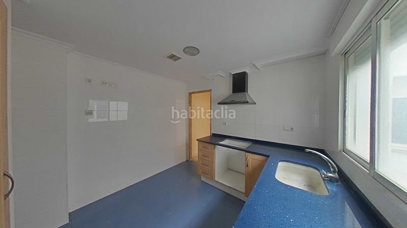 Foto 1dfe32f0-06d8-4edd-ac57-9ca1af369514. Pis a Sueca Sueca