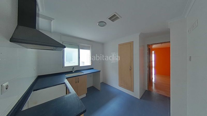 Foto 5d0a5fdf-df0c-471b-b81f-530932261a91. Pis a Sueca Sueca