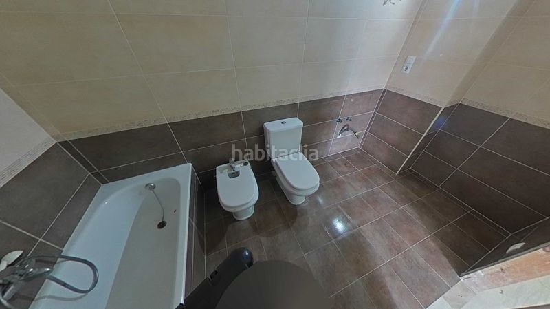 Foto 77234971-c878-4f3f-9a0c-f7d7944be745. Pis a Sueca Sueca