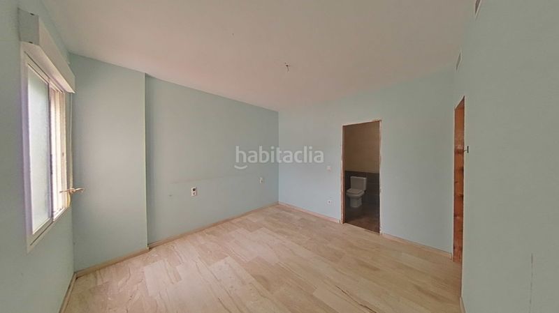 Foto 9ae79f59-c23c-4923-8c11-8461e3afa640. Pis a Sueca Sueca